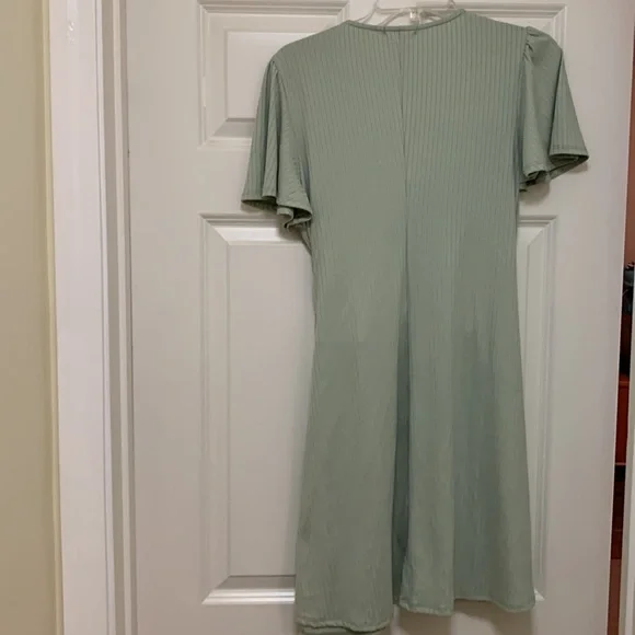 NWOT Socialite Dress. Size M. - Picture 6 of 9